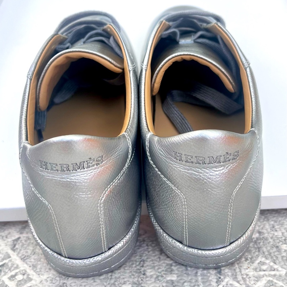 Hermès

Leather trainers